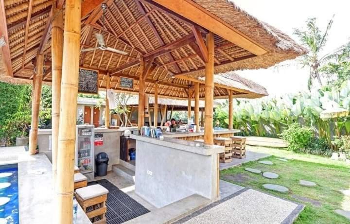 Castaway Hostel Canggu Exterior foto